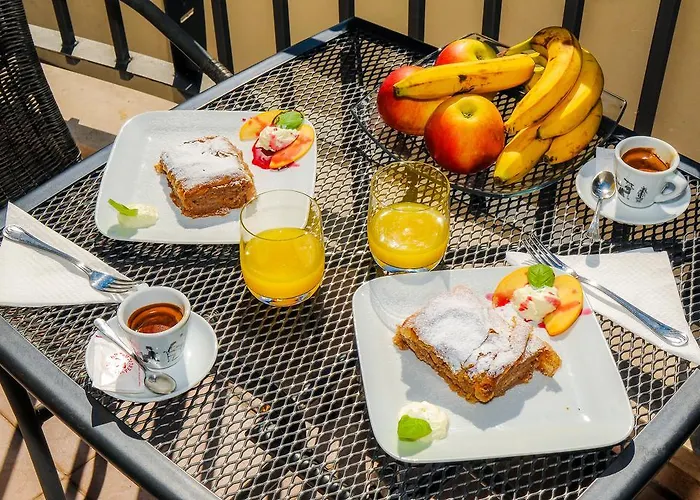 ゲストハウス And Perlica